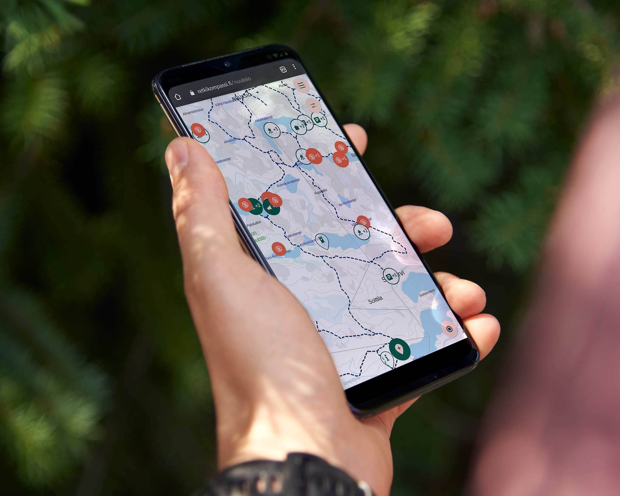 Improving location specific feedback with Retkikompassi 2 retkikompassi oneplus hand uai
